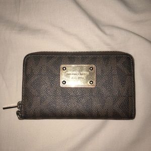 Brown Michael Kors Wallet